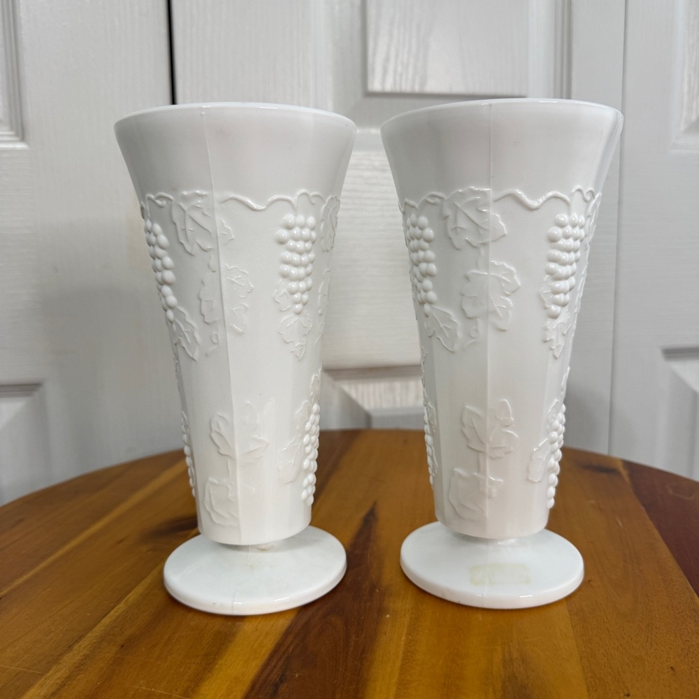 Indiana Glass milk glass colony harvest grapevine vases